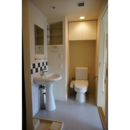 グランカーサ新宿御苑の物件内観写真